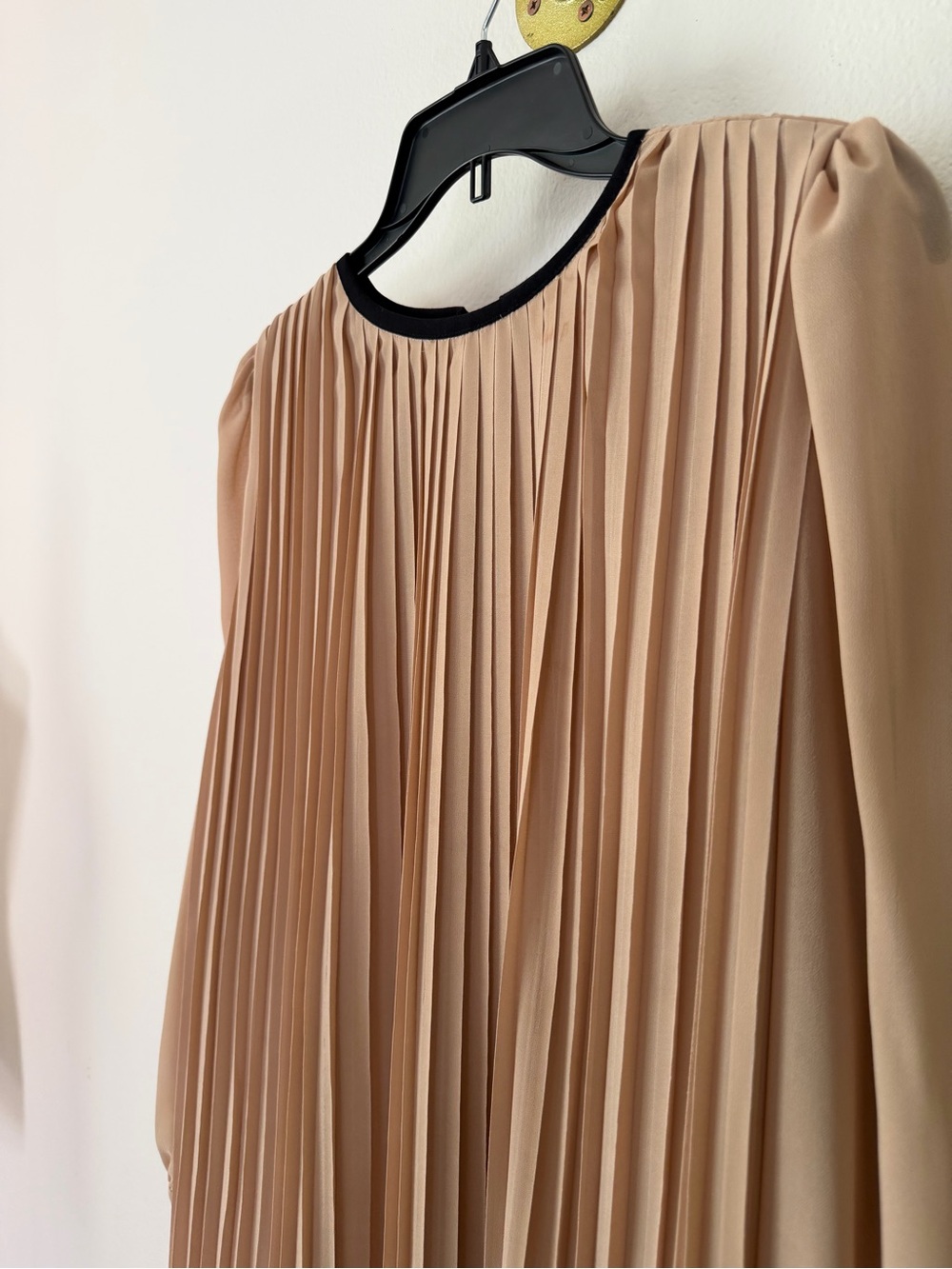 SHEIN Beige pleated maxi dress